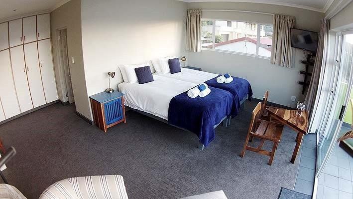 Knysnaviews Guest House