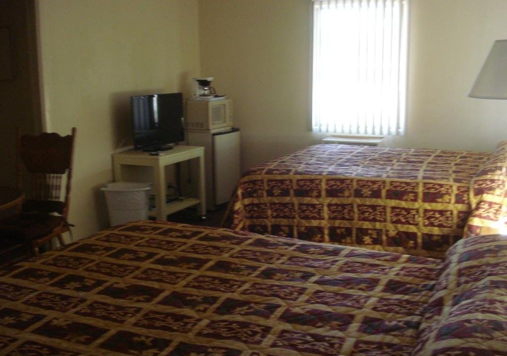 Safari Motor Inn - Joshua Tree