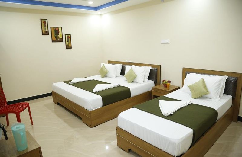 Hotel New Amirtham inn