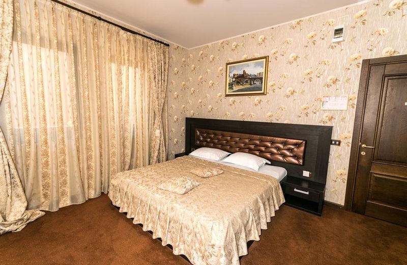 Hotel Yarus
