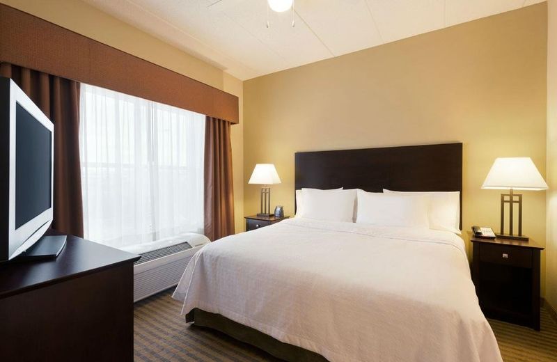 Homewood Suites by Hilton Minneapolis - Saint Louis Park at West End