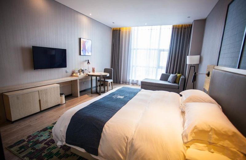 Echarm Hotel Wuhan Jiangxia Zhongbai Plaza