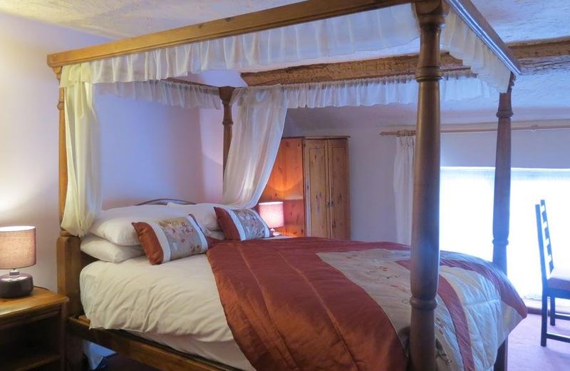 George Hotel