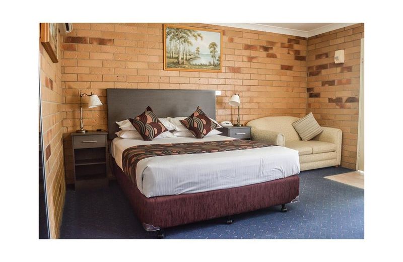 North Parkes Motel