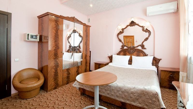 Hotel Pahra
