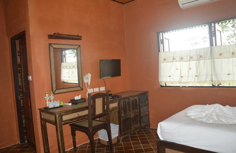 BaanDindee Resort