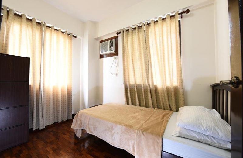 CYPRESS TOWERS CONDOMINIUM