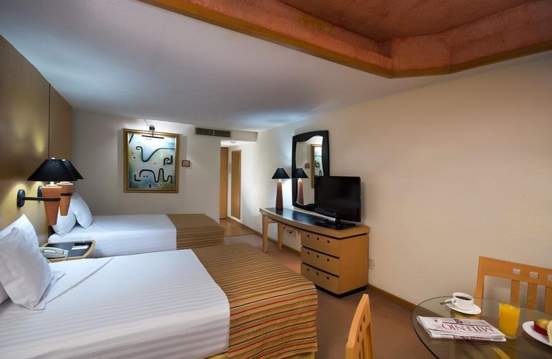 Hotel Guadalajara Plaza Ejecutivo Lopez Mateos