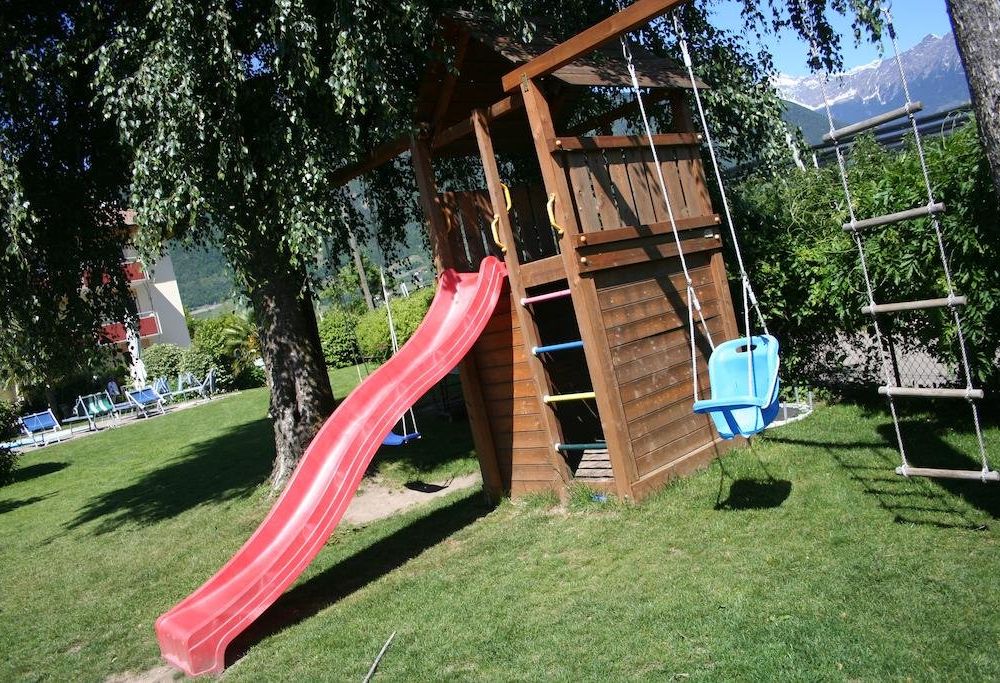Outdoor Pictures 15