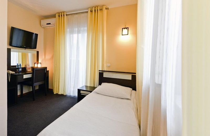 Hotel Capitol