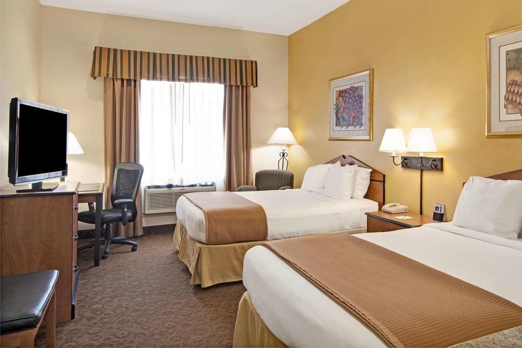 Wingate by Wyndham Houston Bush Intercontinental Airport IAH