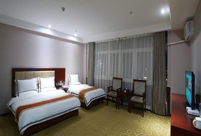 Starway Hotel Zhangye Runquan Lake