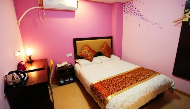 Super 8 Hotel Yangzhou Slender West Lake Wen Chang Ge