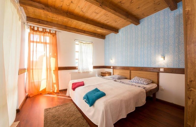 Birdsong Hotel