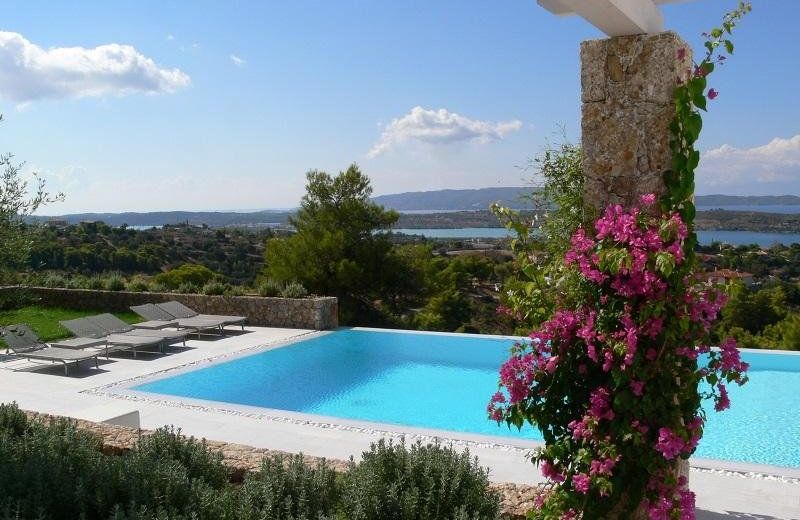 Villa Gournes Resort