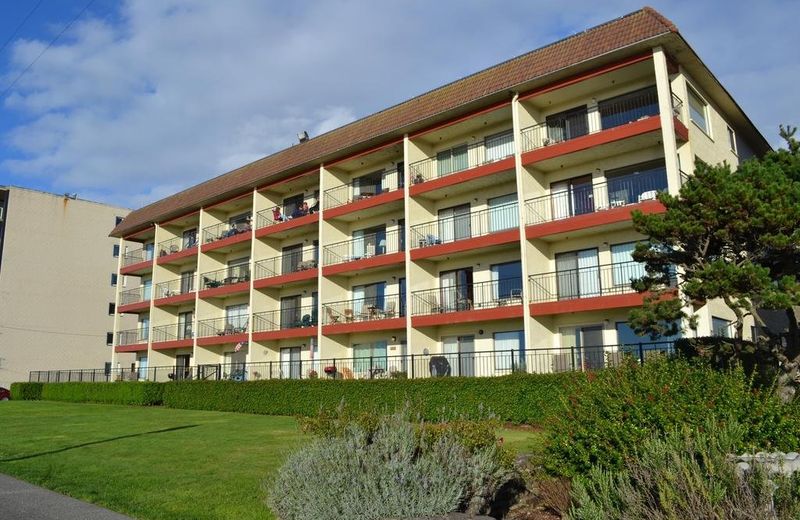 Seaside Beach Club Condos