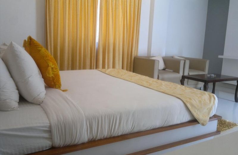 OYO 6315 Golden Leaf Resort