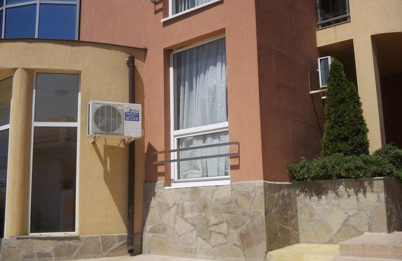 LEVANTE APARTHOTEL