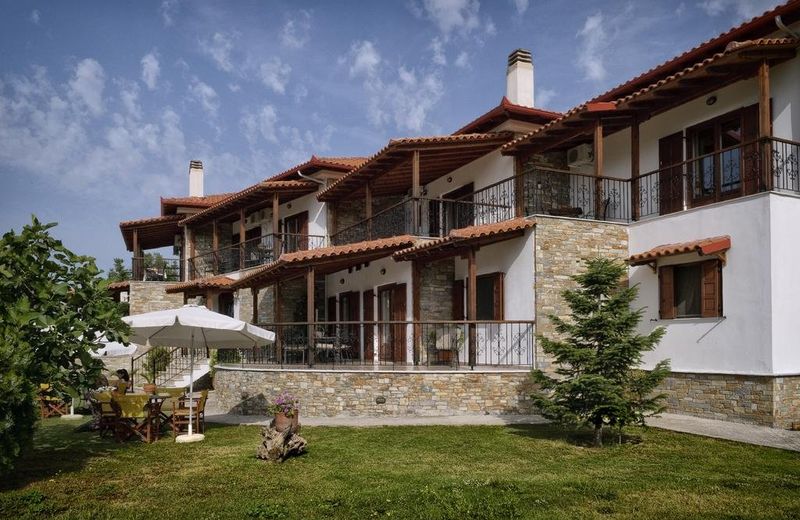 Hotel Ainareti
