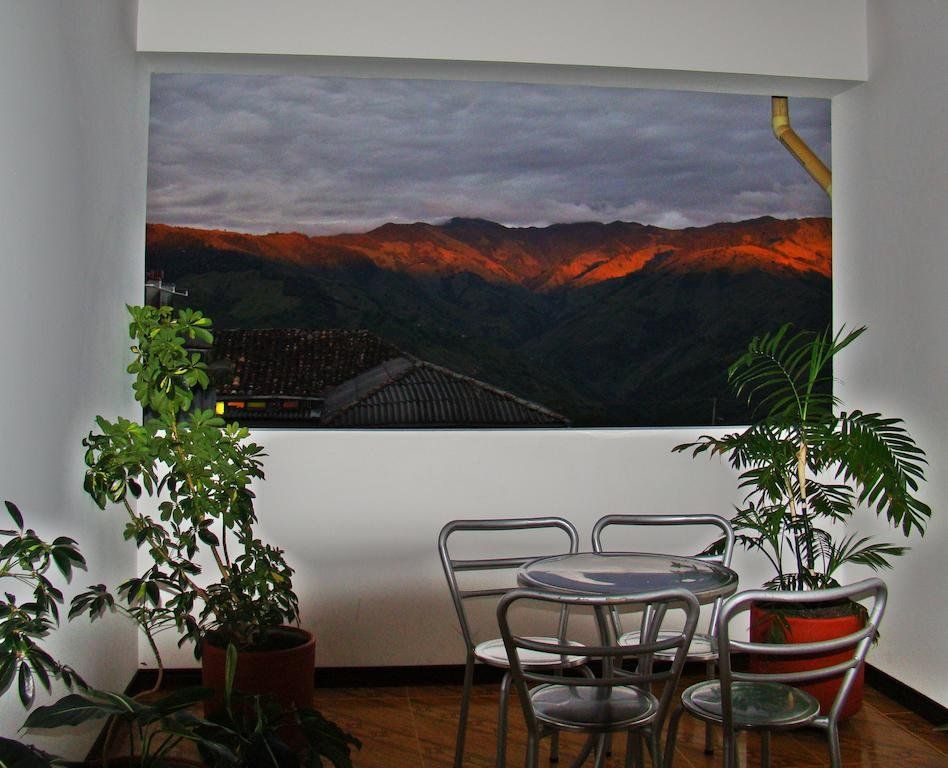 Outdoor Pictures 17
