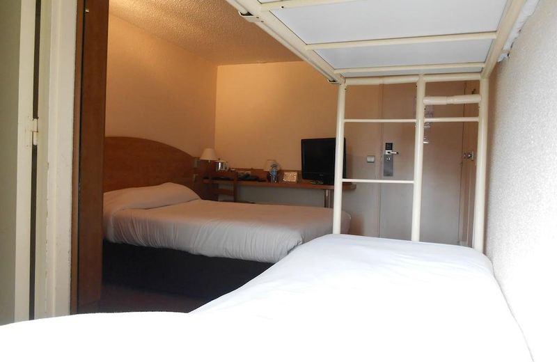 Mondhotel Chelles