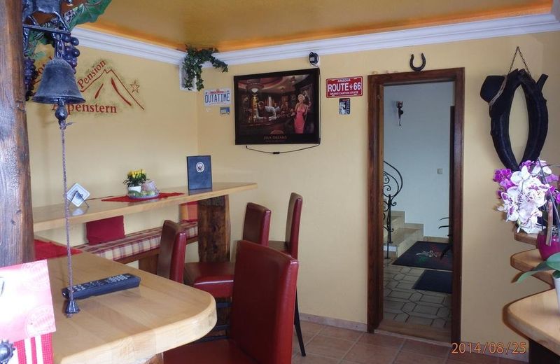 Hotel - Pension Alpenstern