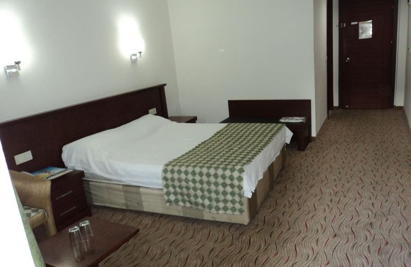 Izethan Hotel