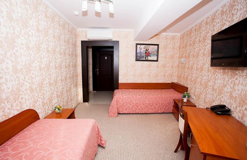 Serebryaniy Taler Hotel