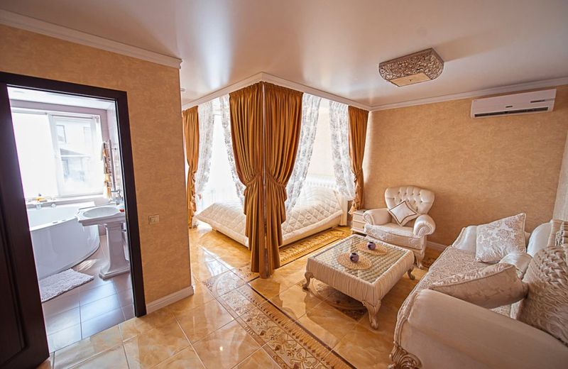 Hotel Versal