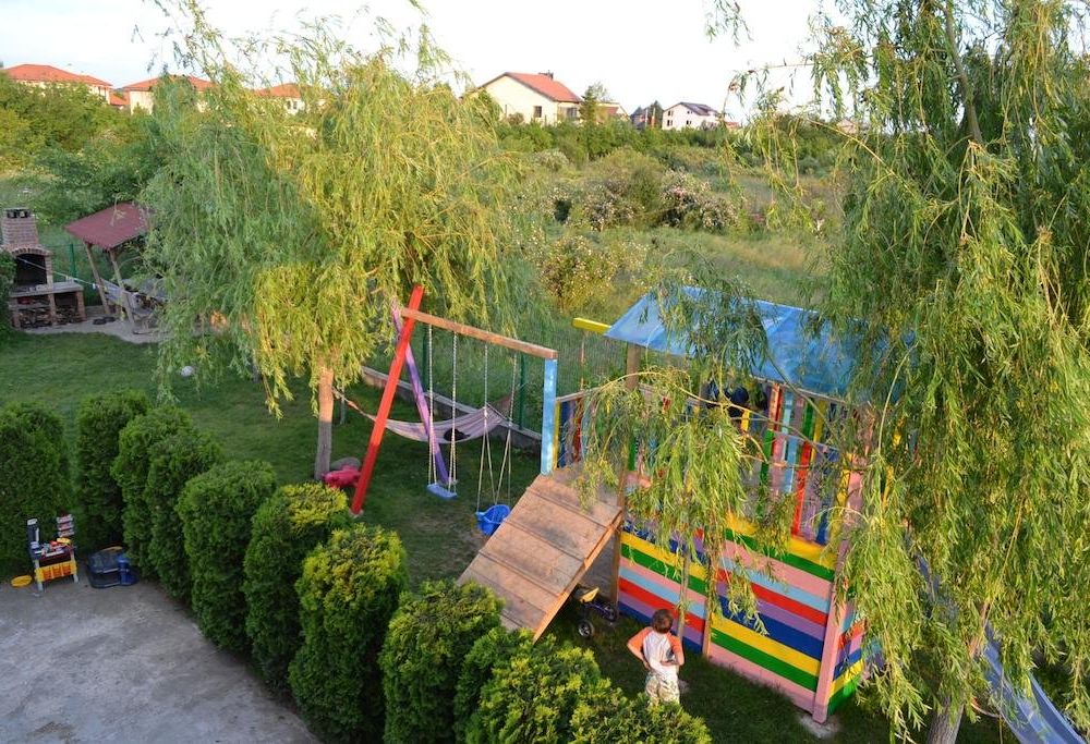 Outdoor Pictures 19