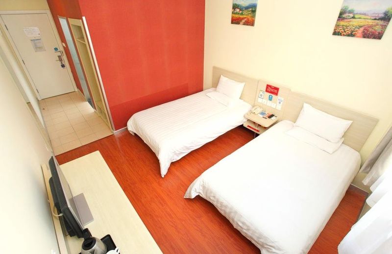 Hanting Express Hotel Beijing Shilipu
