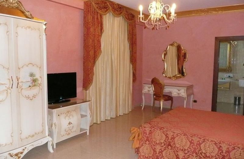 Hotel Riva Del Sole
