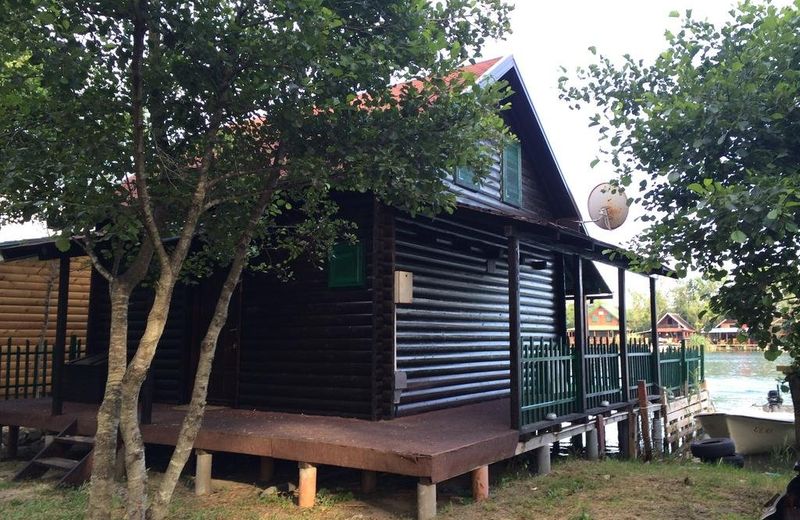 Congo Bungalow