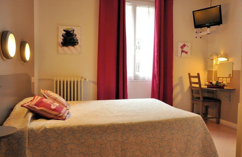 Hotel Lux