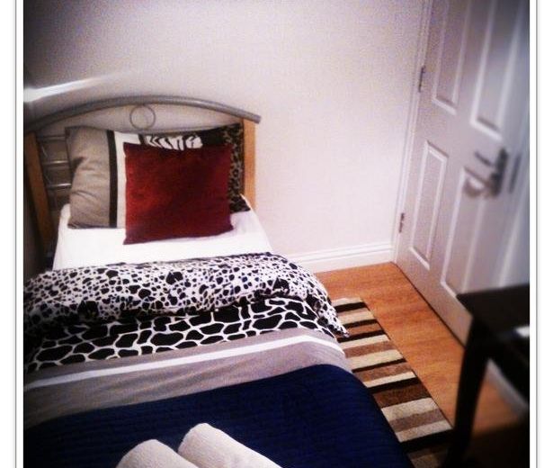 HYTHE CLOSE GUEST HOUSE