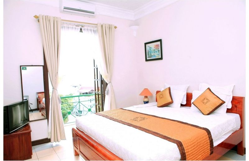 Cay Thong Hotel