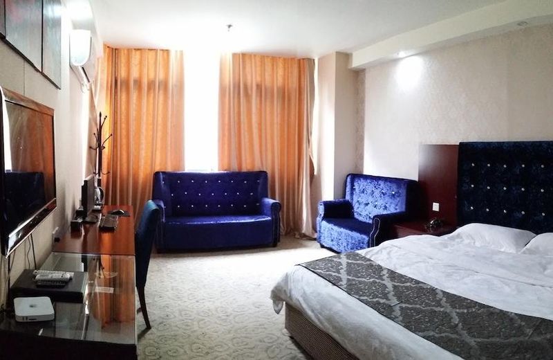 Chengdu Grand Yu Hotel