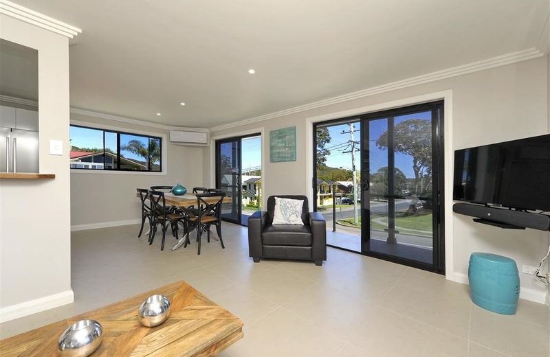 Tomaree Road, 16, The Tomaree