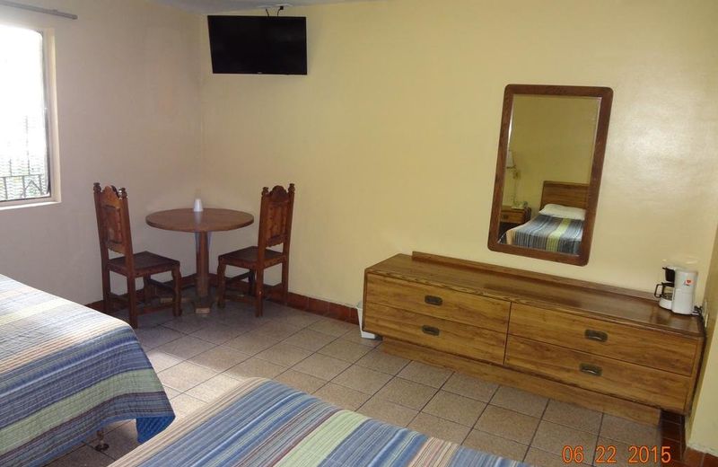 Hotel Olivia