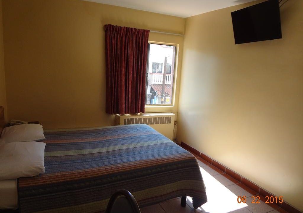 Hotel Olivia