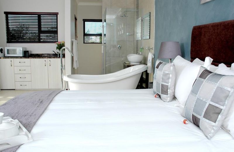 36 On Bonza Boutique Hotel