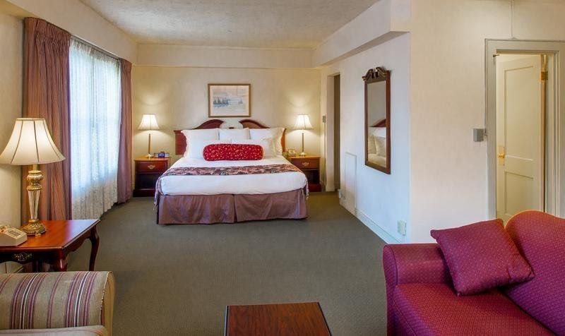Historic Anchorage Hotel