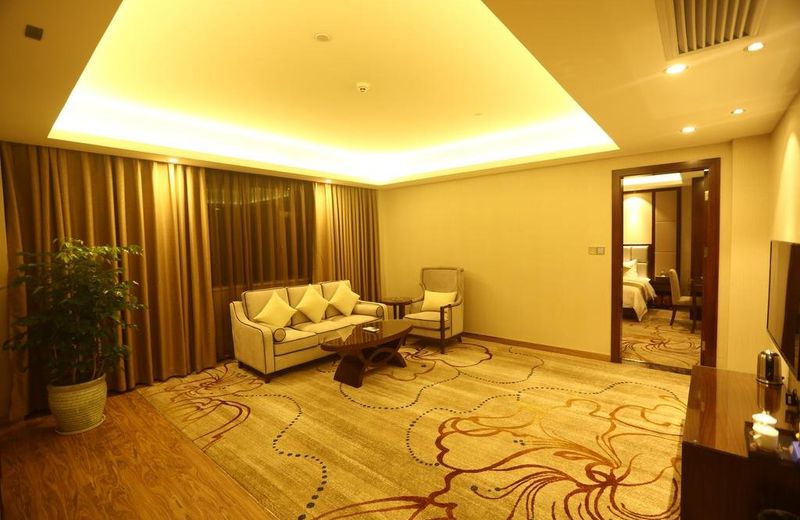 Shanwei Zhonglian Harbour Hotel