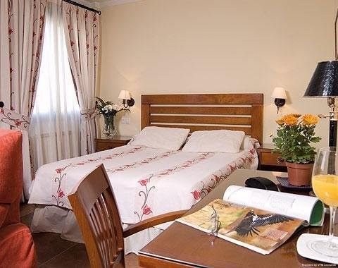 Hospedium Hotel El Nido de Alcudia Suites