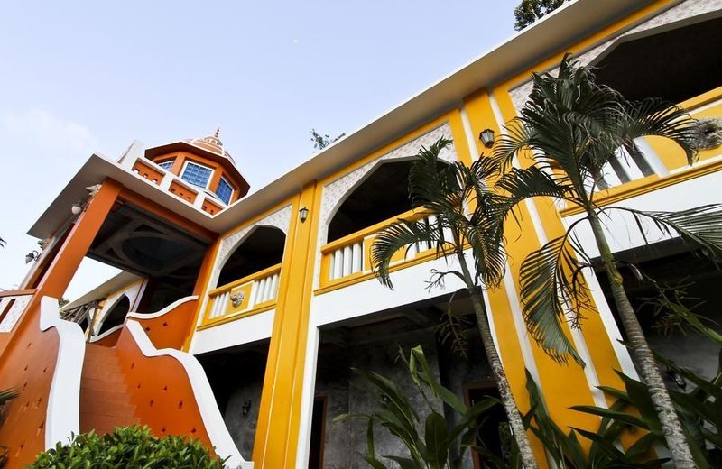 B Square Hotel @ Khanom