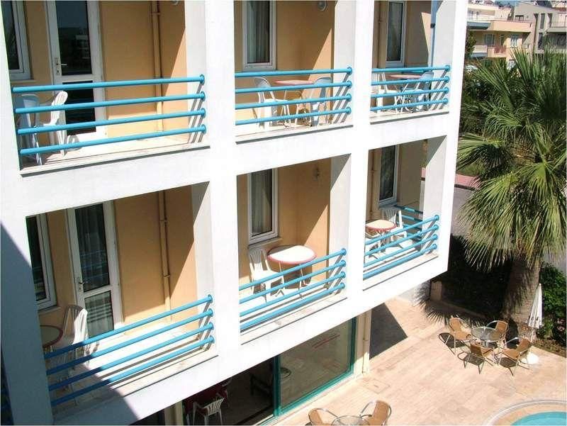 Outdoor Pictures 1