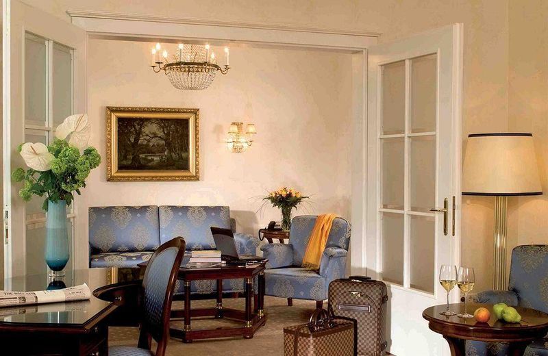 Hotel De France
