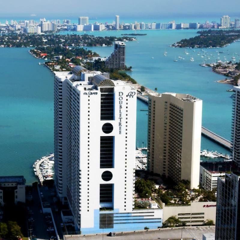 DoubleTree by Hilton Grand Hotel Biscayne Bay