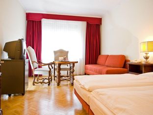 Hotel Image 2
