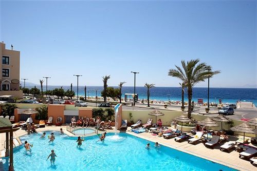 Blue Sky City Beach Hotel